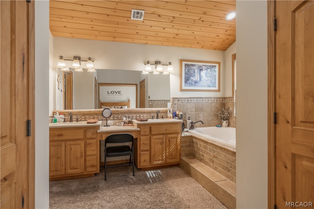 41537 Mockingbird Drive