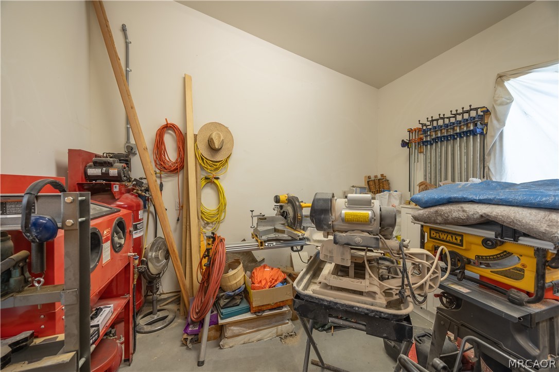 41537 Mockingbird Drive