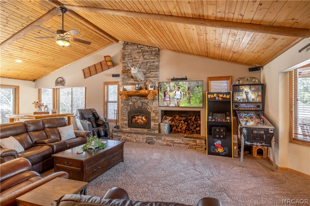 41537 Mockingbird Drive