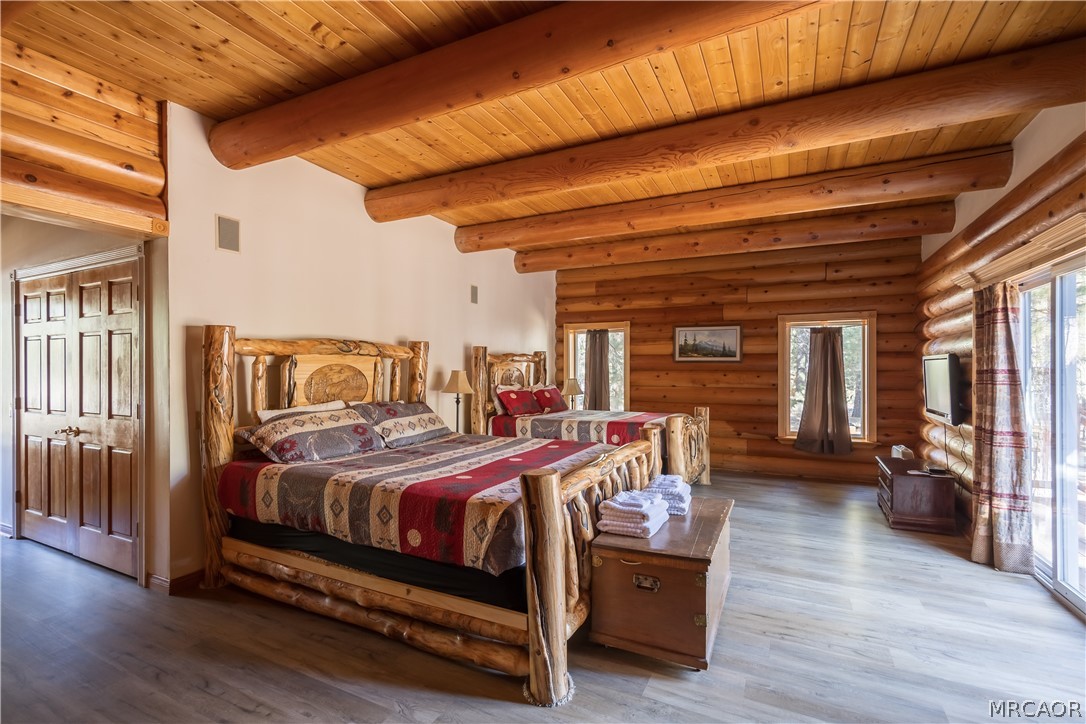 125 Starvation Flats Road