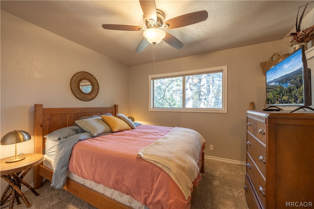 875 Sierra Vista Drive