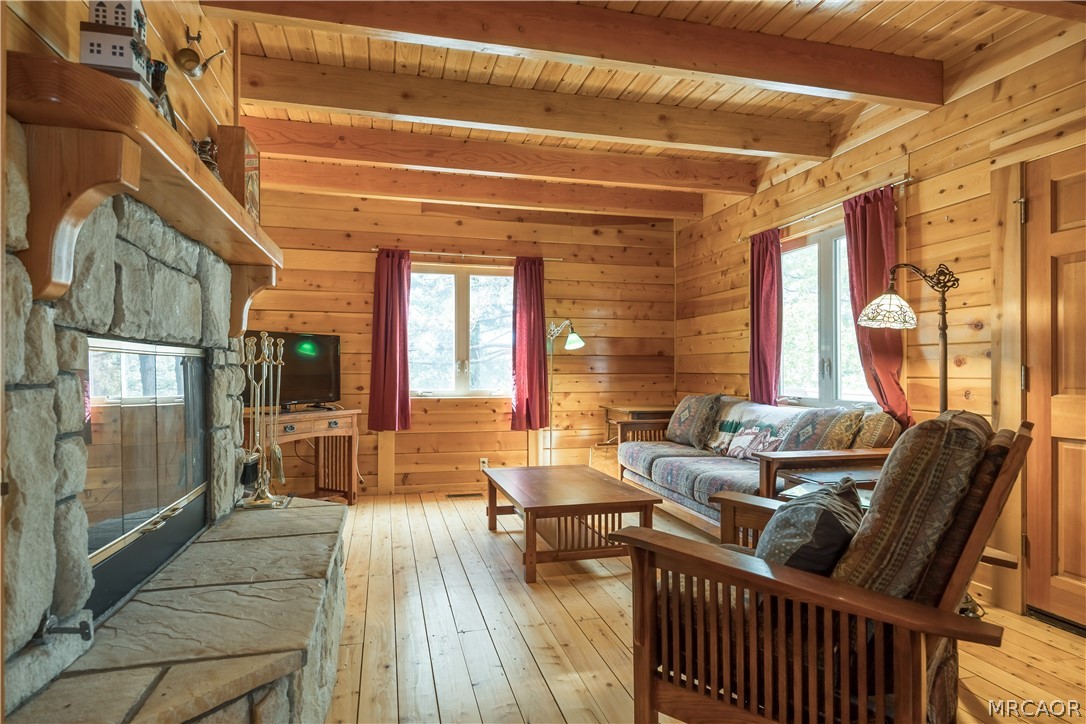 33291 Wild Rose Drive