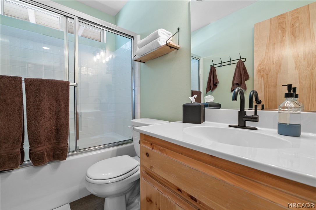 43888 Yosemite Drive