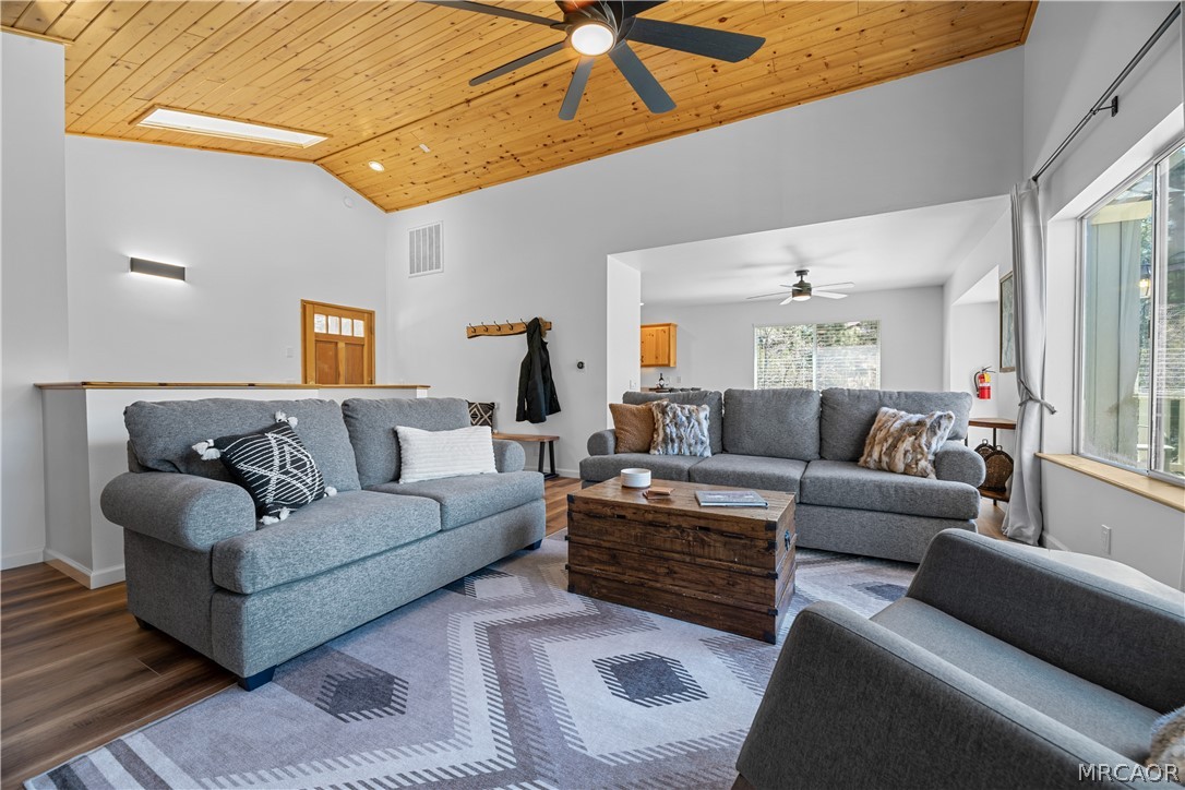 43888 Yosemite Drive