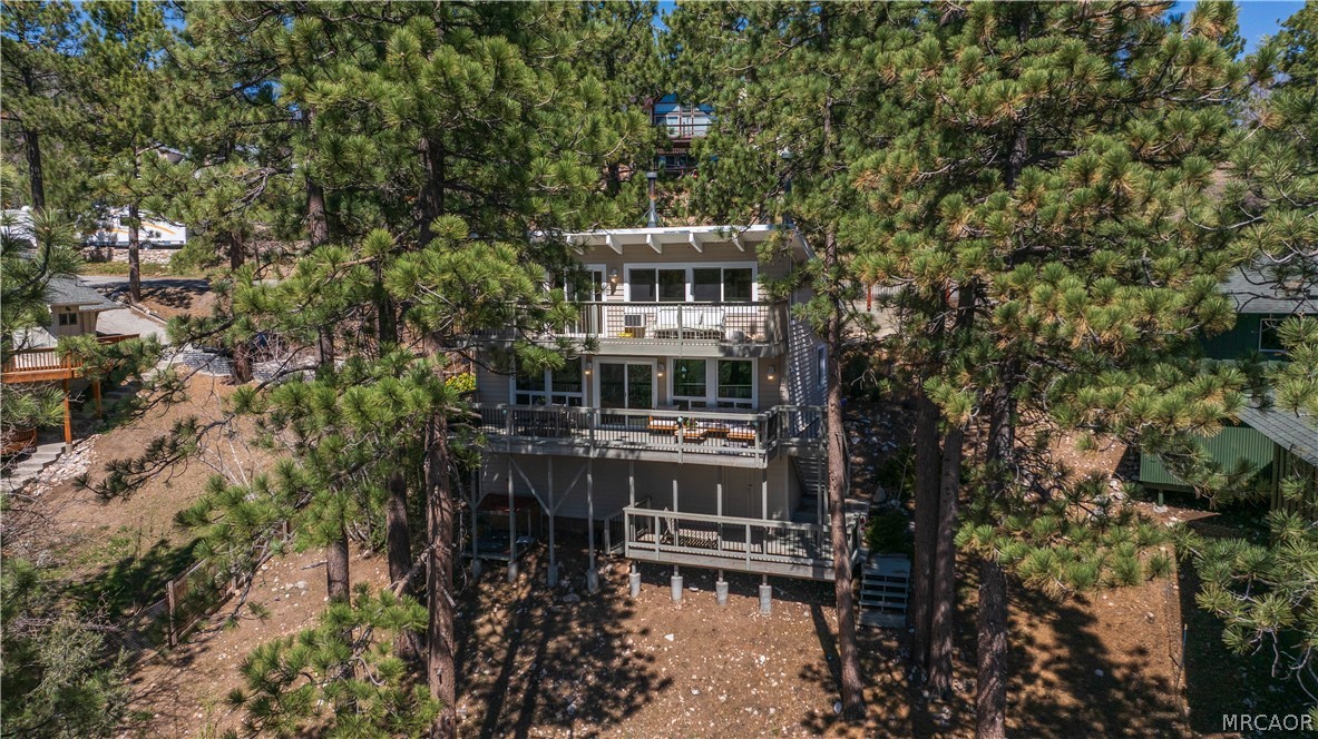 39563 Raccoon Drive