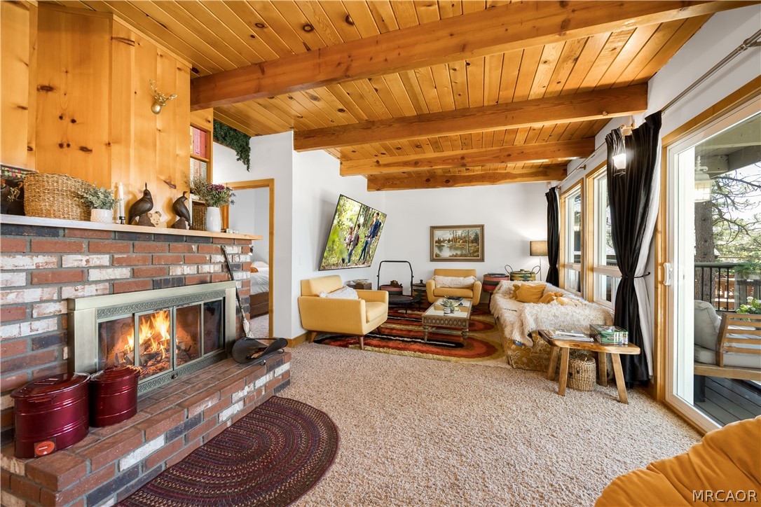 39563 Raccoon Drive