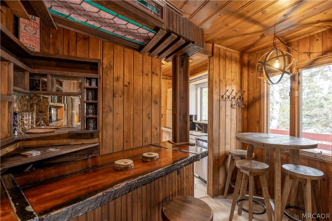 746 Villa Grove Avenue