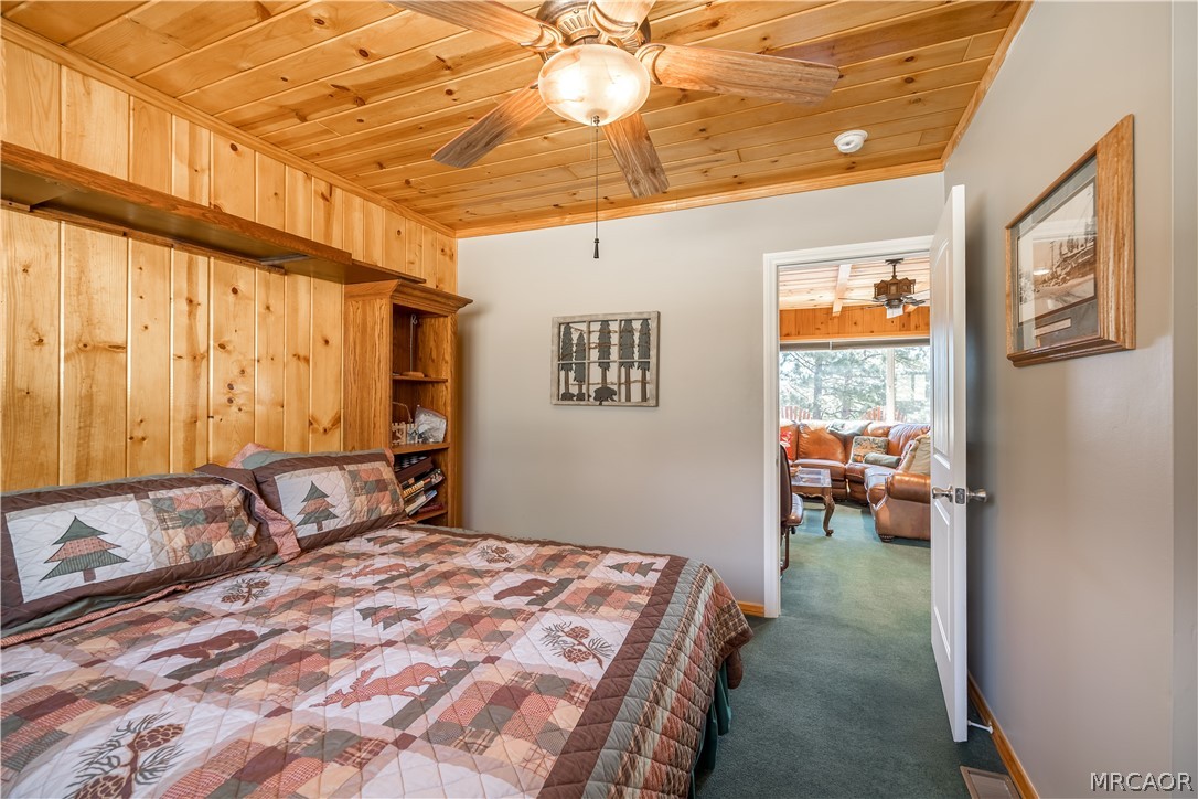 43656 Ridge Crest Drive