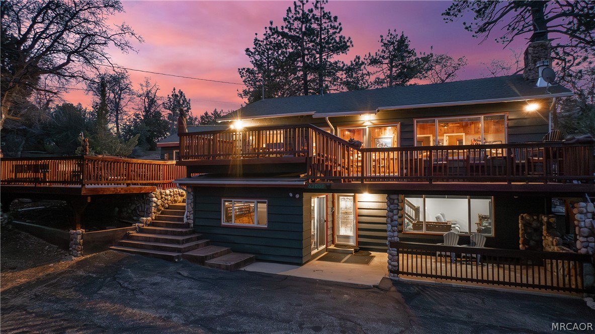 43656 Ridge Crest Drive