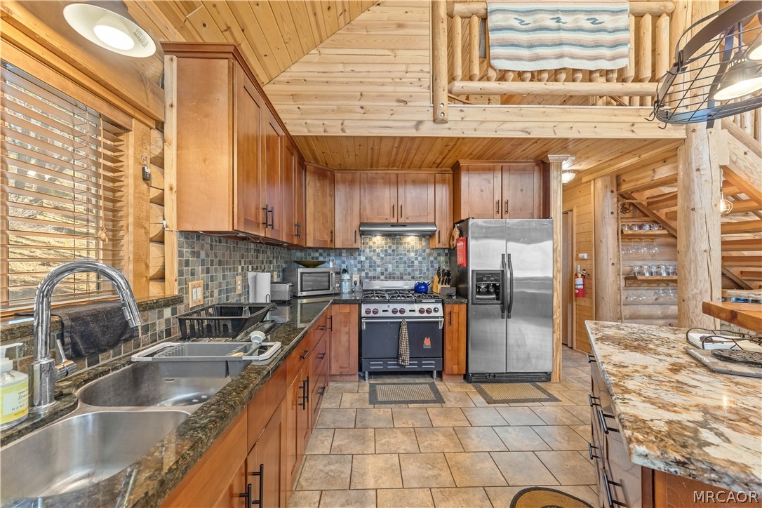 384 Saw Mill Canyon Drive