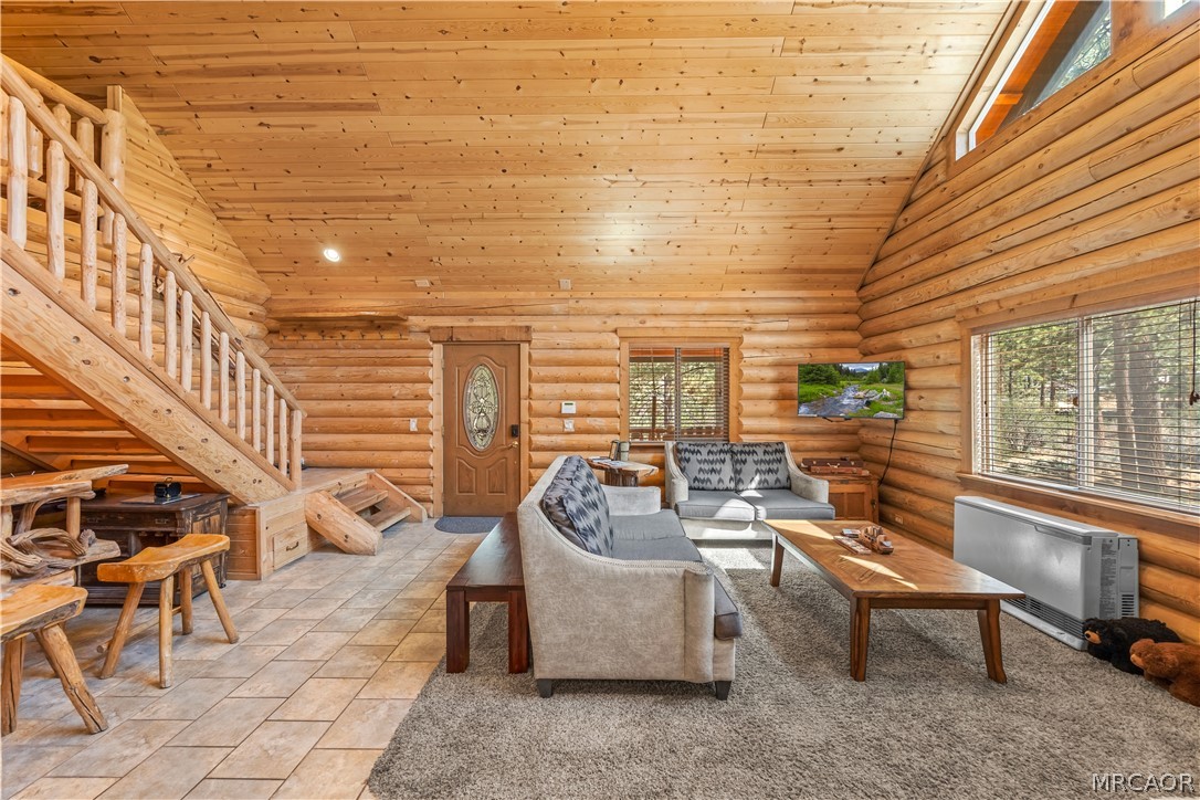 384 Saw Mill Canyon Drive