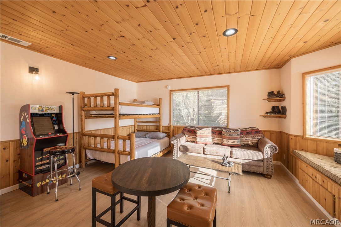 43911 Yosemite Drive