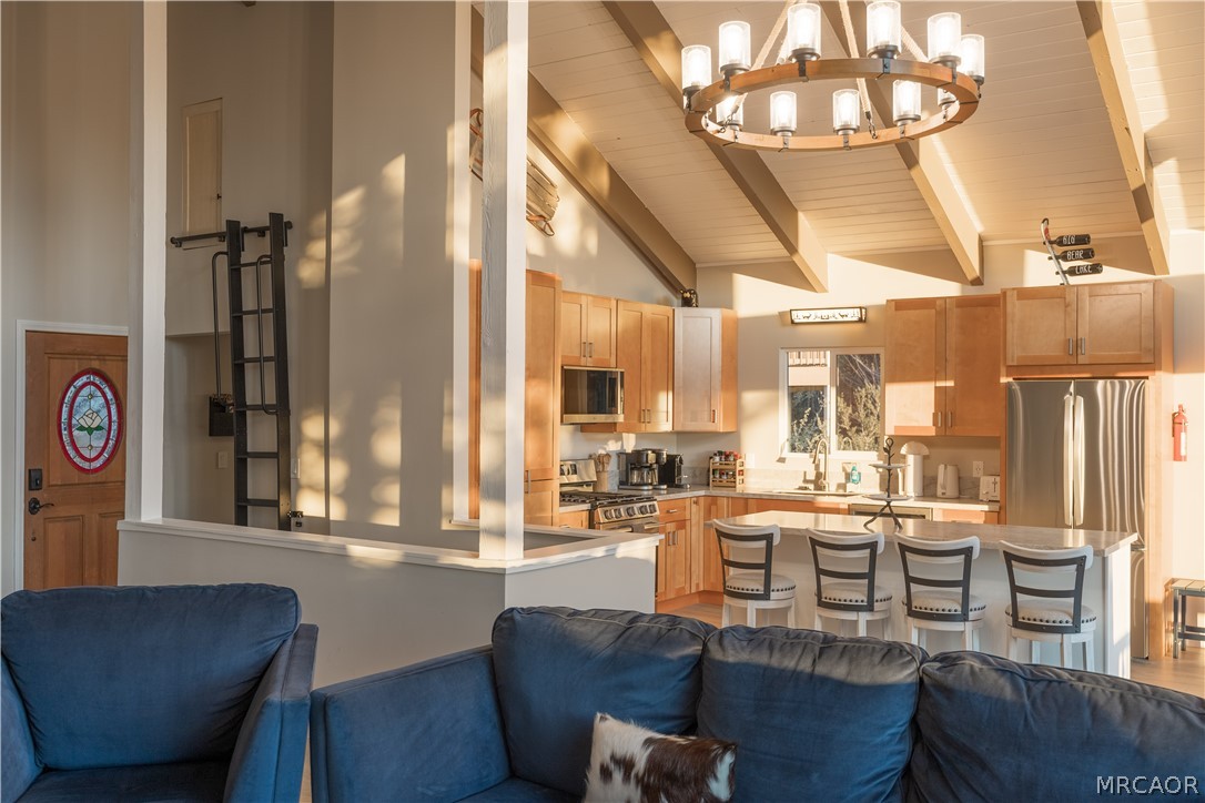 43911 Yosemite Drive