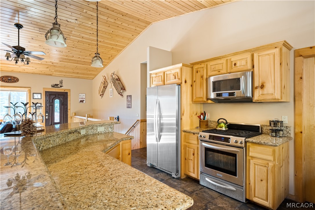 43628 Yosemite Drive