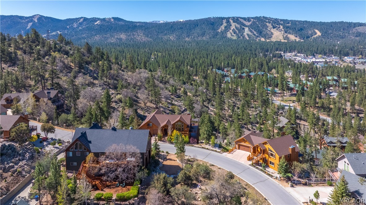 42344 Golden Oak Road