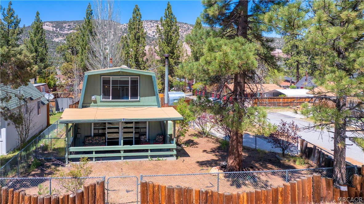 445 Elysian Boulevard