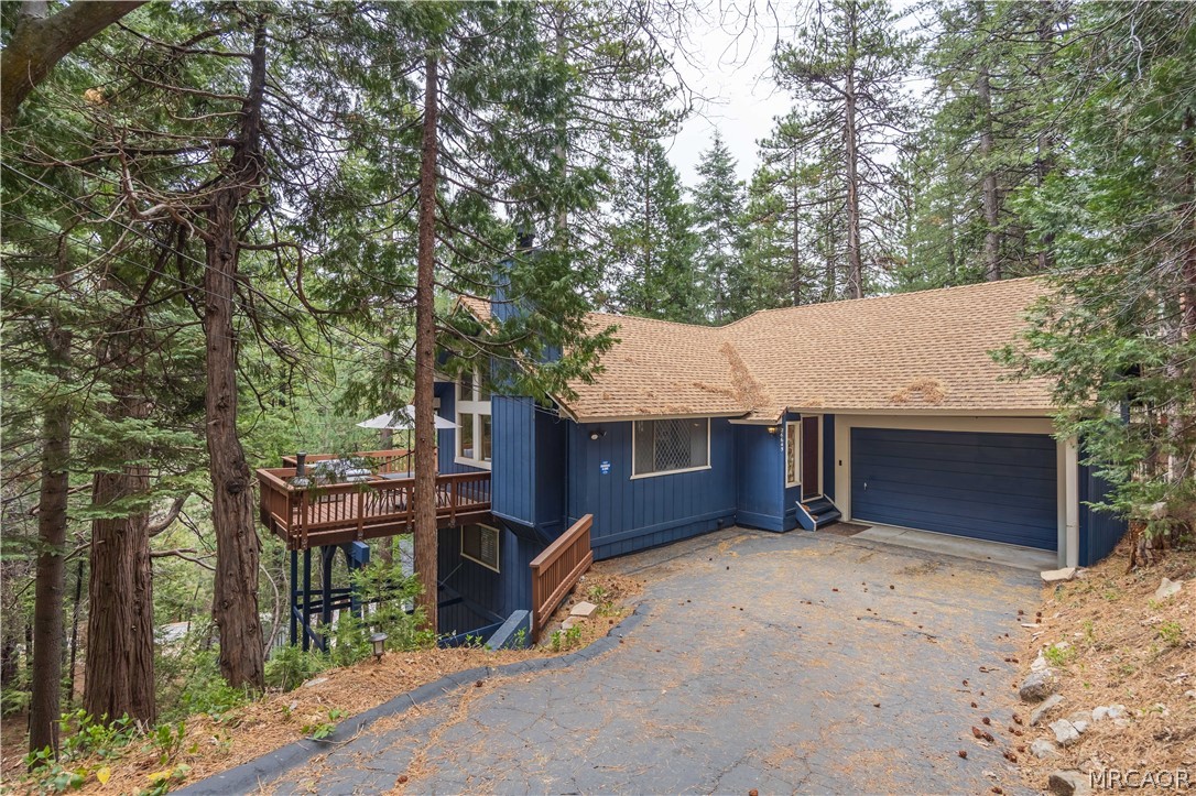 26645 Lake Forest Drive
