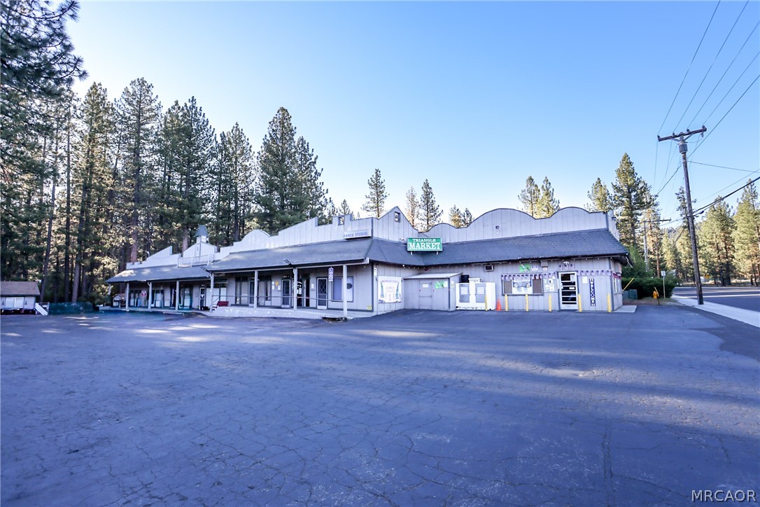 42180 Moonridge Road