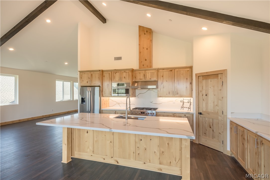 851 Madera Lane