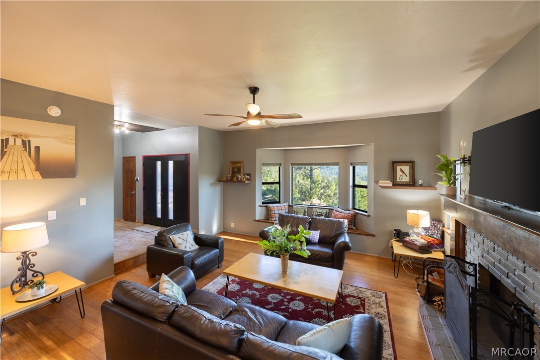 27808 Alpen Drive