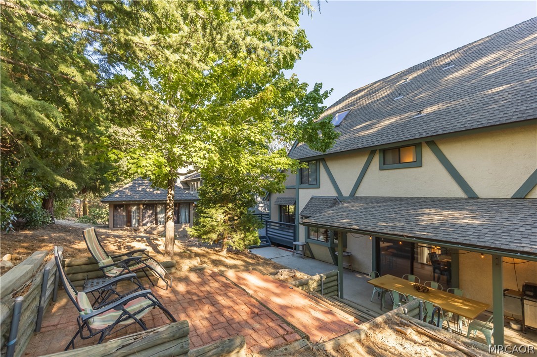 27808 Alpen Drive