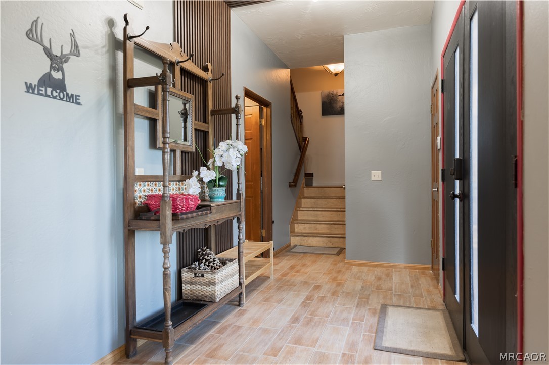 27808 Alpen Drive