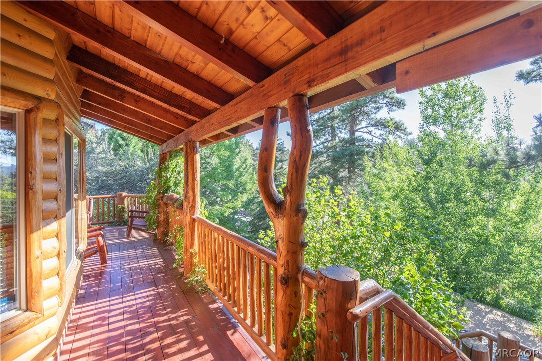 301 Starlight Circle