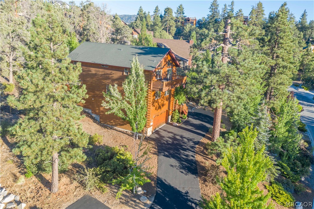 301 Starlight Circle