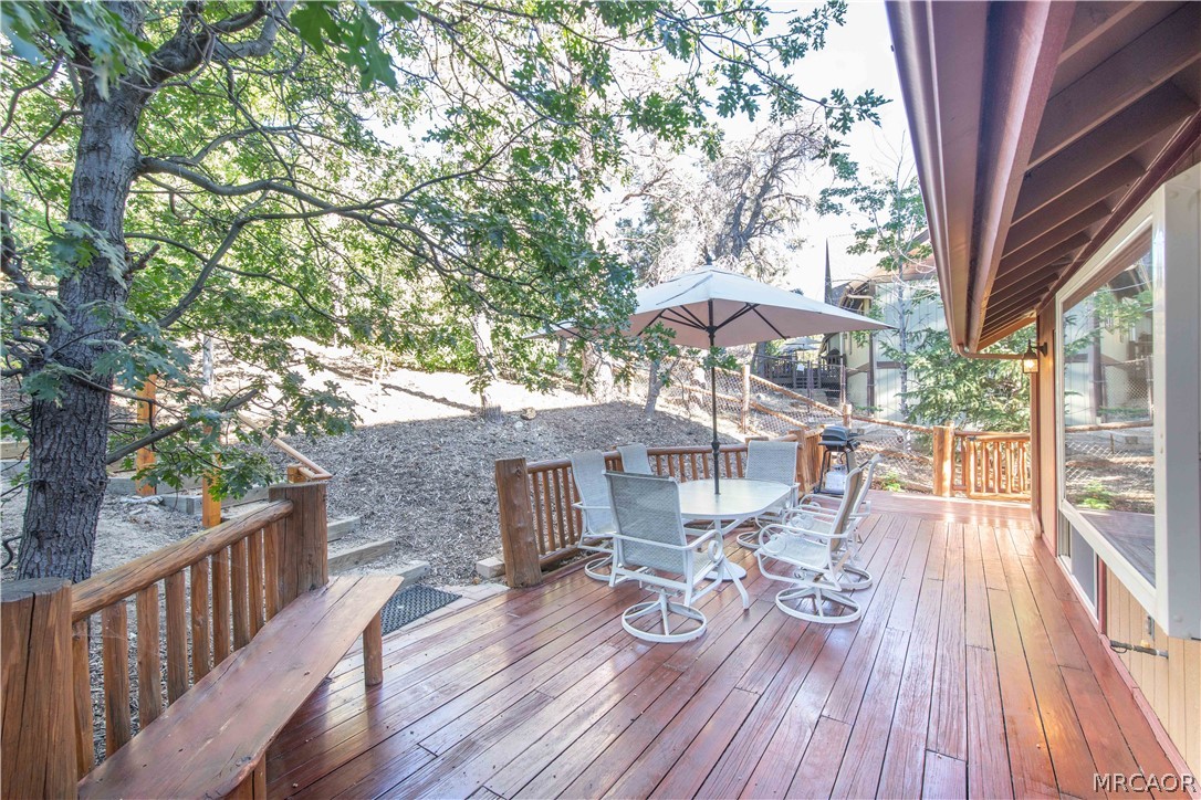 301 Starlight Circle
