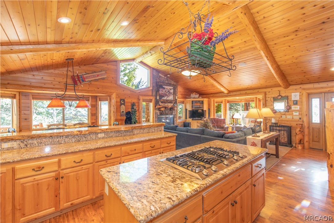 301 Starlight Circle