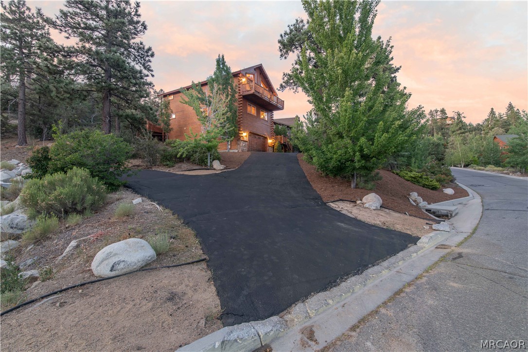 301 Starlight Circle
