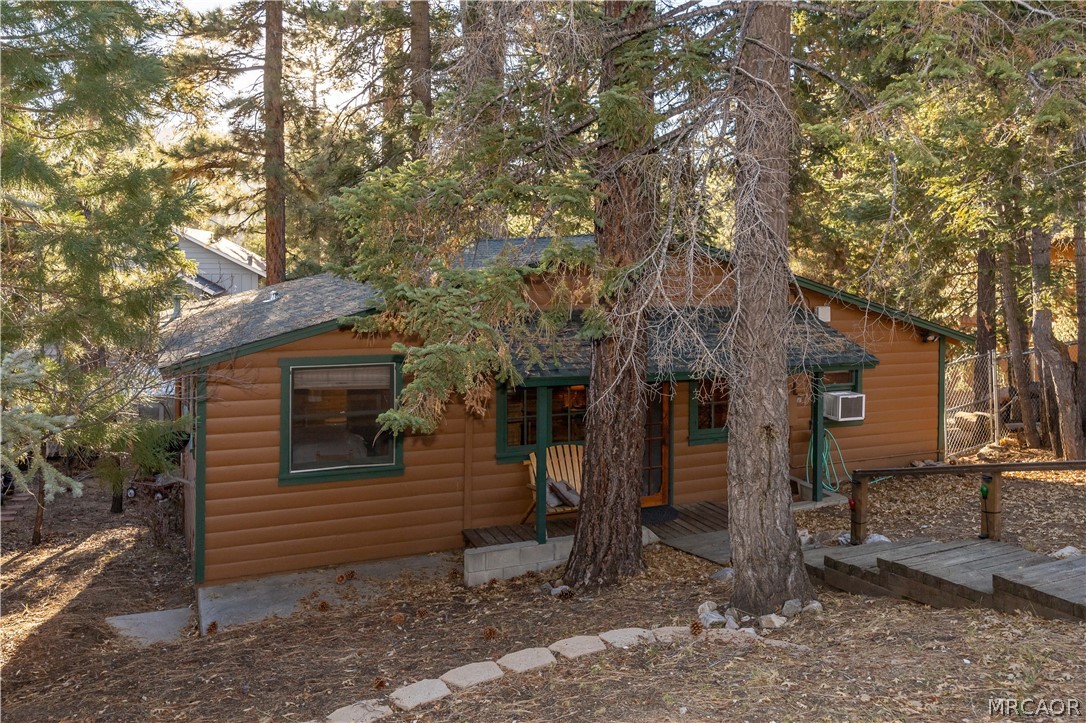 796 Silver Tip Drive