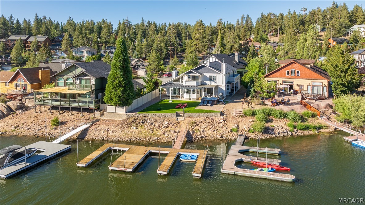 735 Tayles Point Road