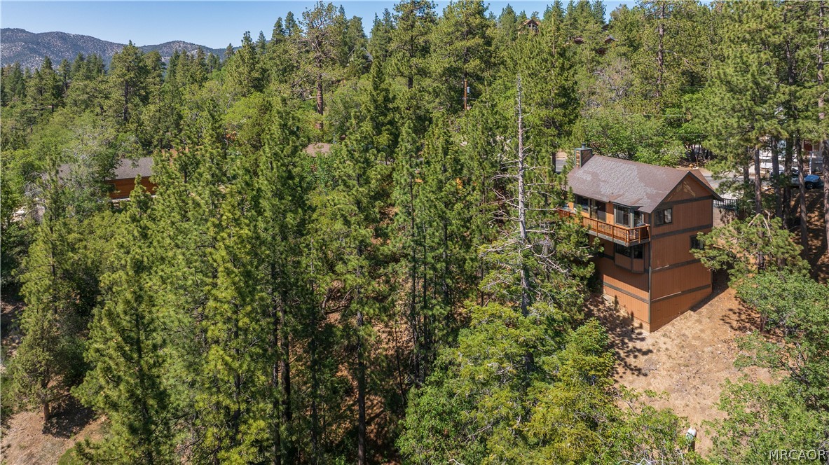 696 Menlo Drive