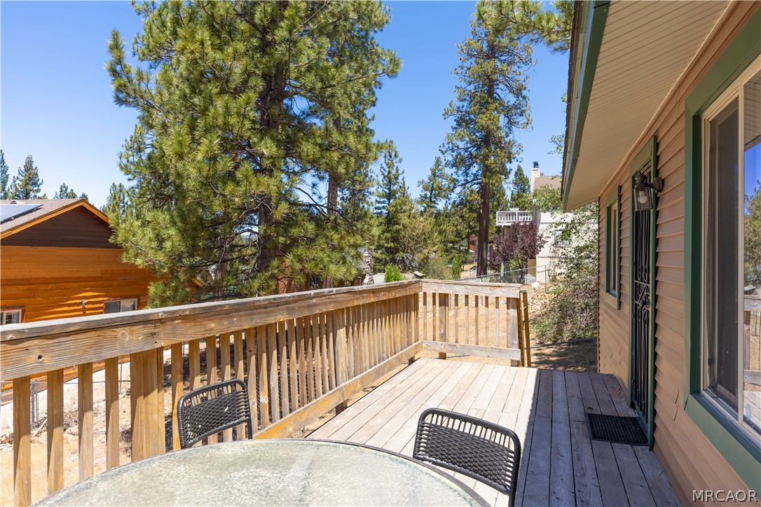 544 Vista Lane