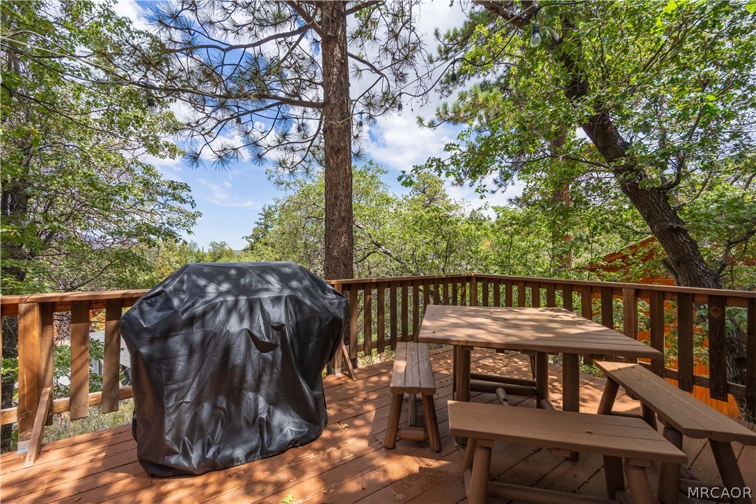 1416 Klamath Road