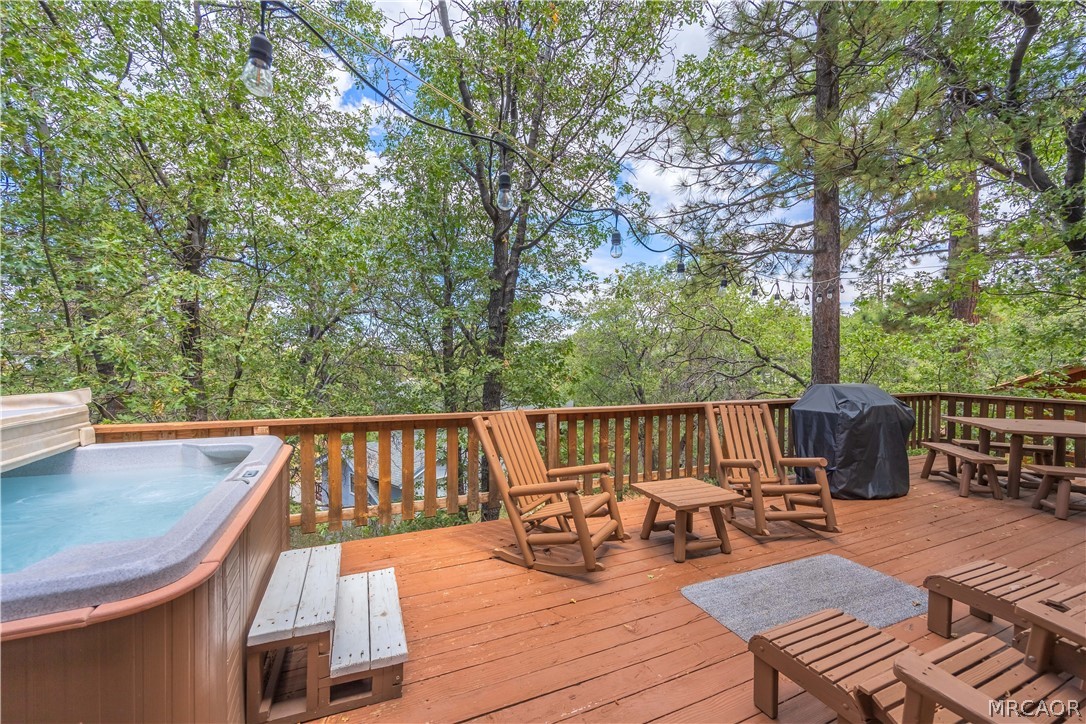 1416 Klamath Road