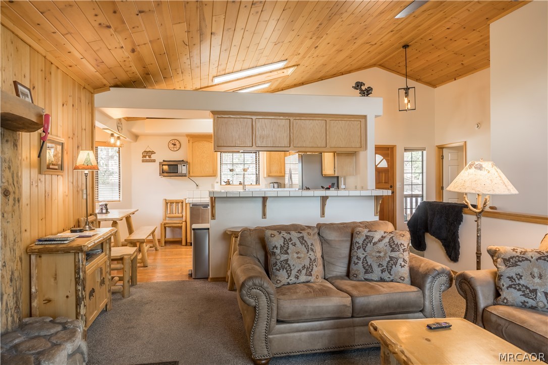 1416 Klamath Road