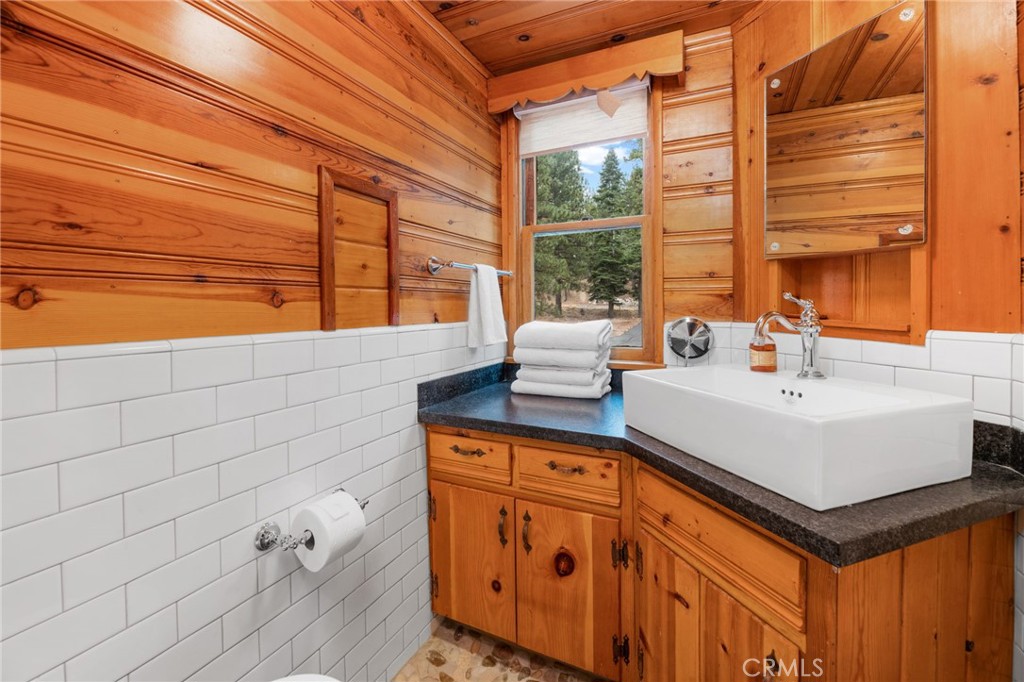 39124 Waterview Drive