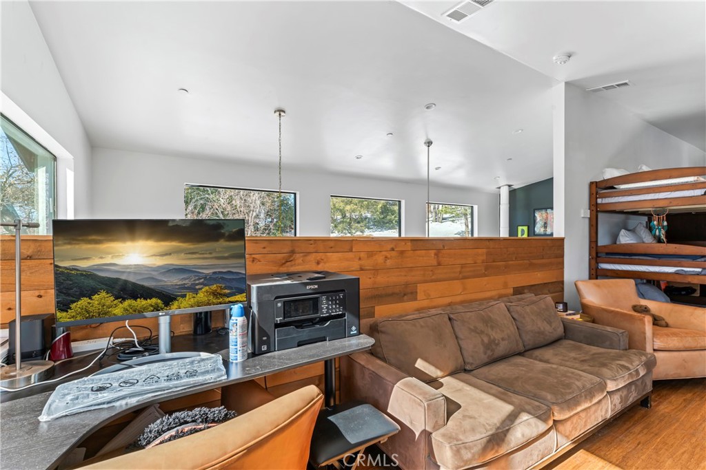 32945 Juniper Lane