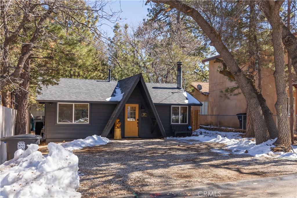 737 Sunset Lane