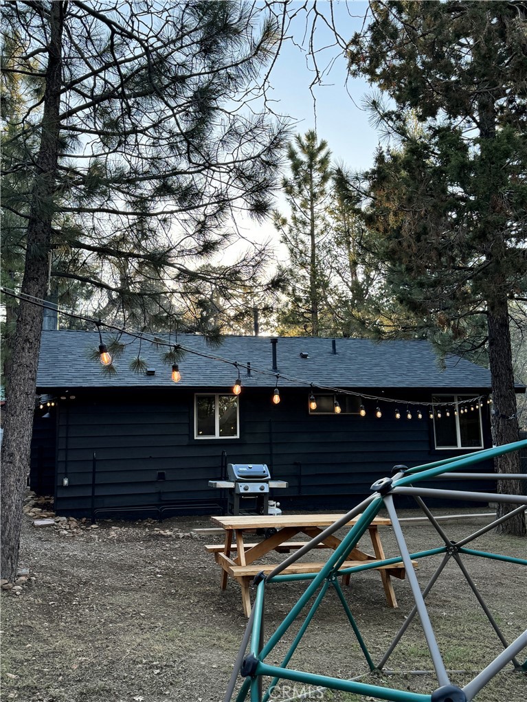 737 Sunset Lane