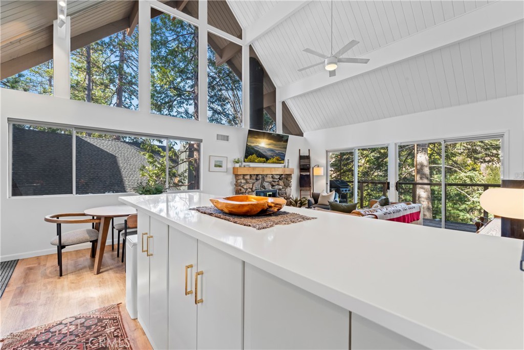 776 Grass Valley Rd Road