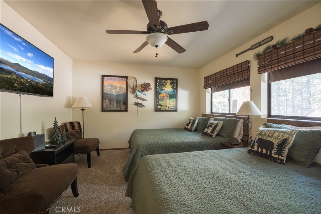 569 Summit Boulevard 6
