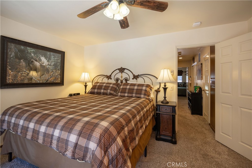 569 Summit Boulevard 6