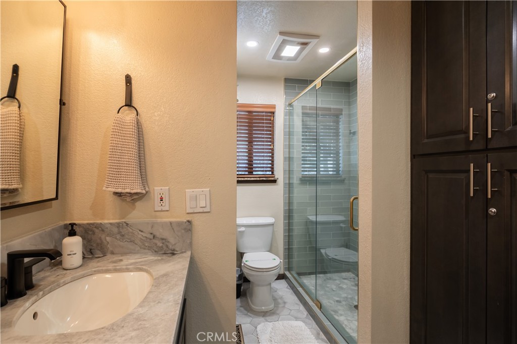 43620 Colusa Drive