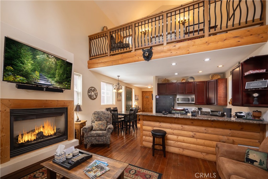 552 Maple Lane