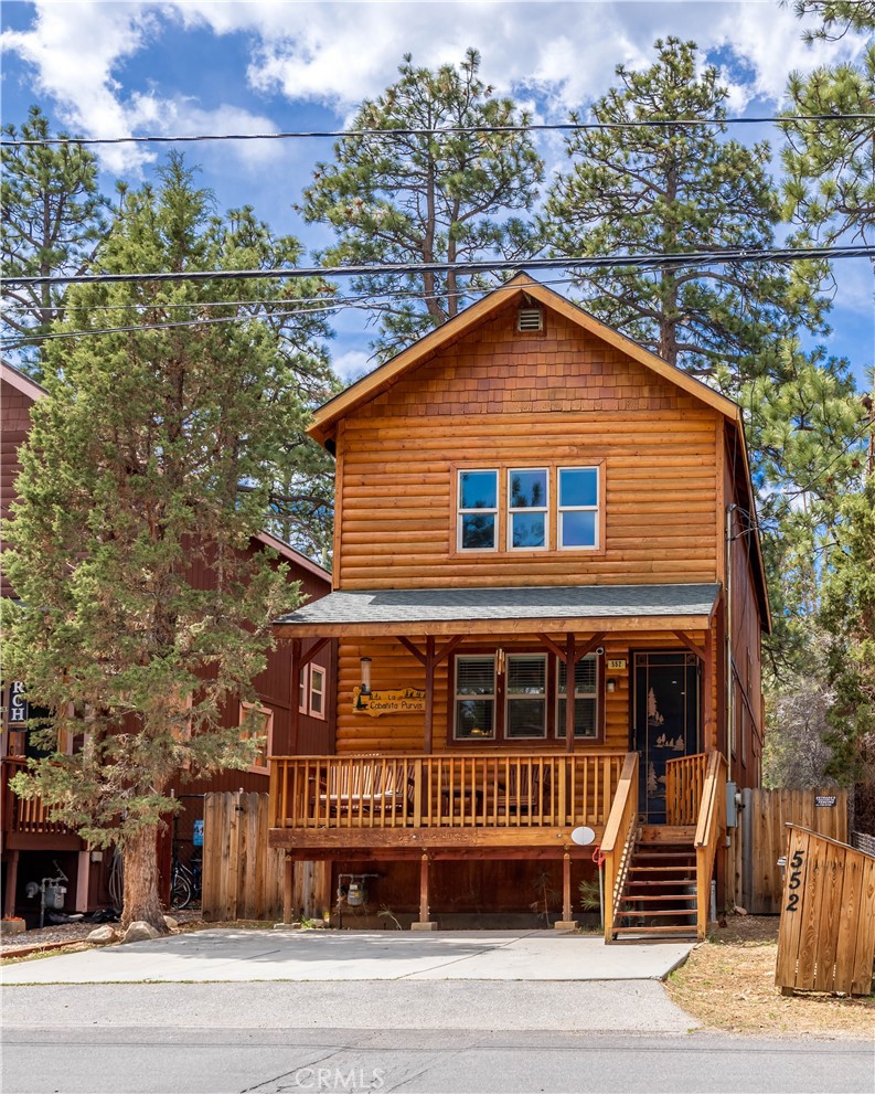552 Maple Lane