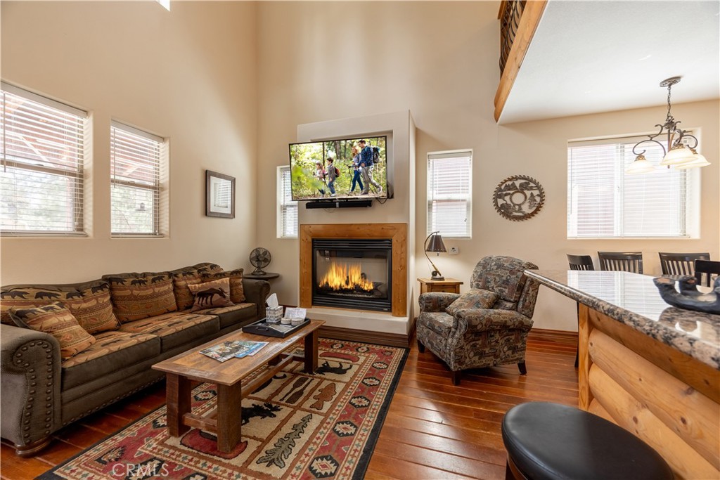 552 Maple Lane