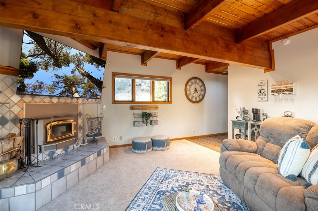 43811 Canyon Crest Drive